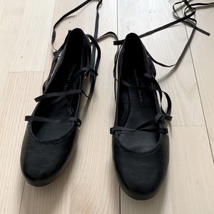 Like new Theyskens’ Theory ballet flats